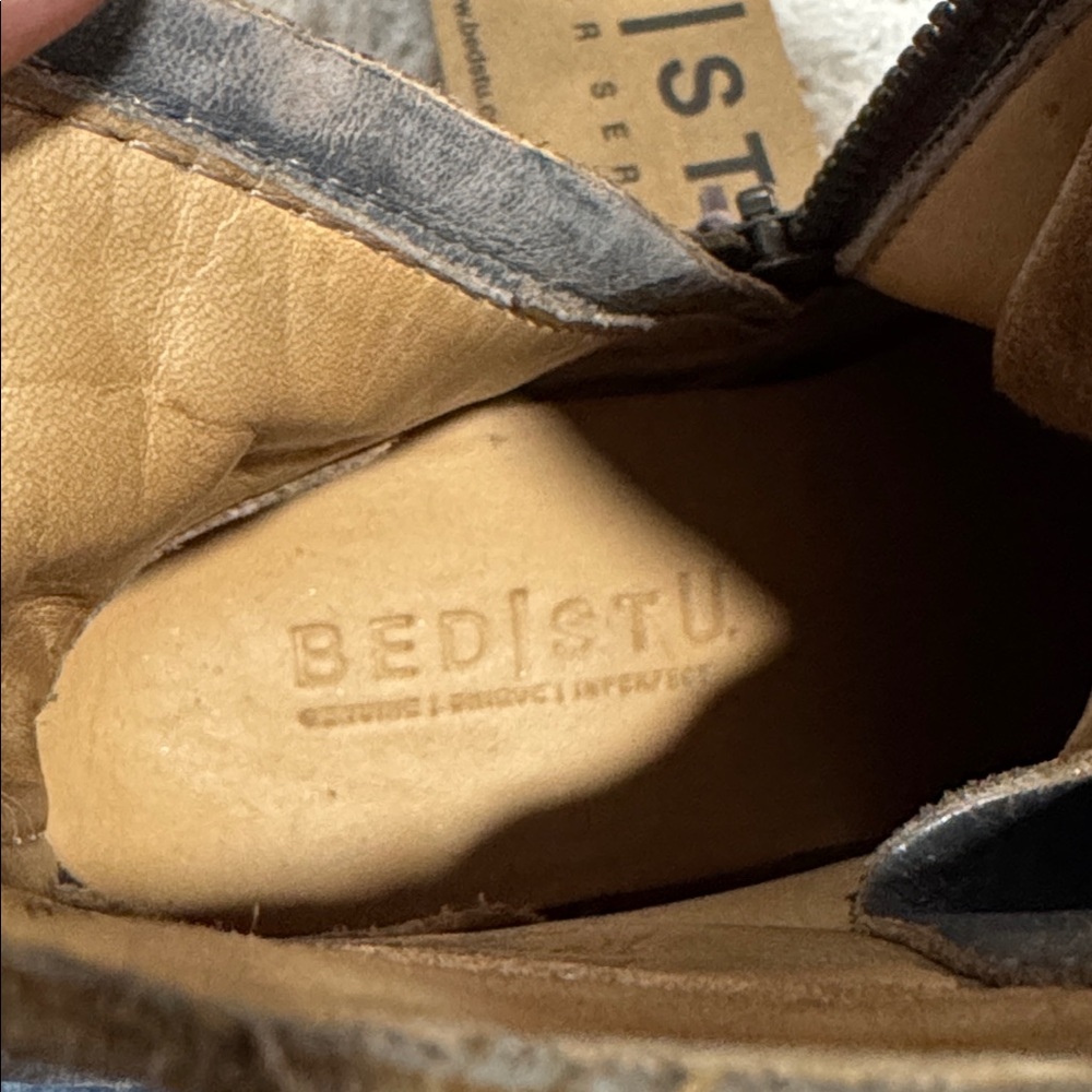BED|STU Distressed Gray Leather Heeled Boots - Picture 12 of 13